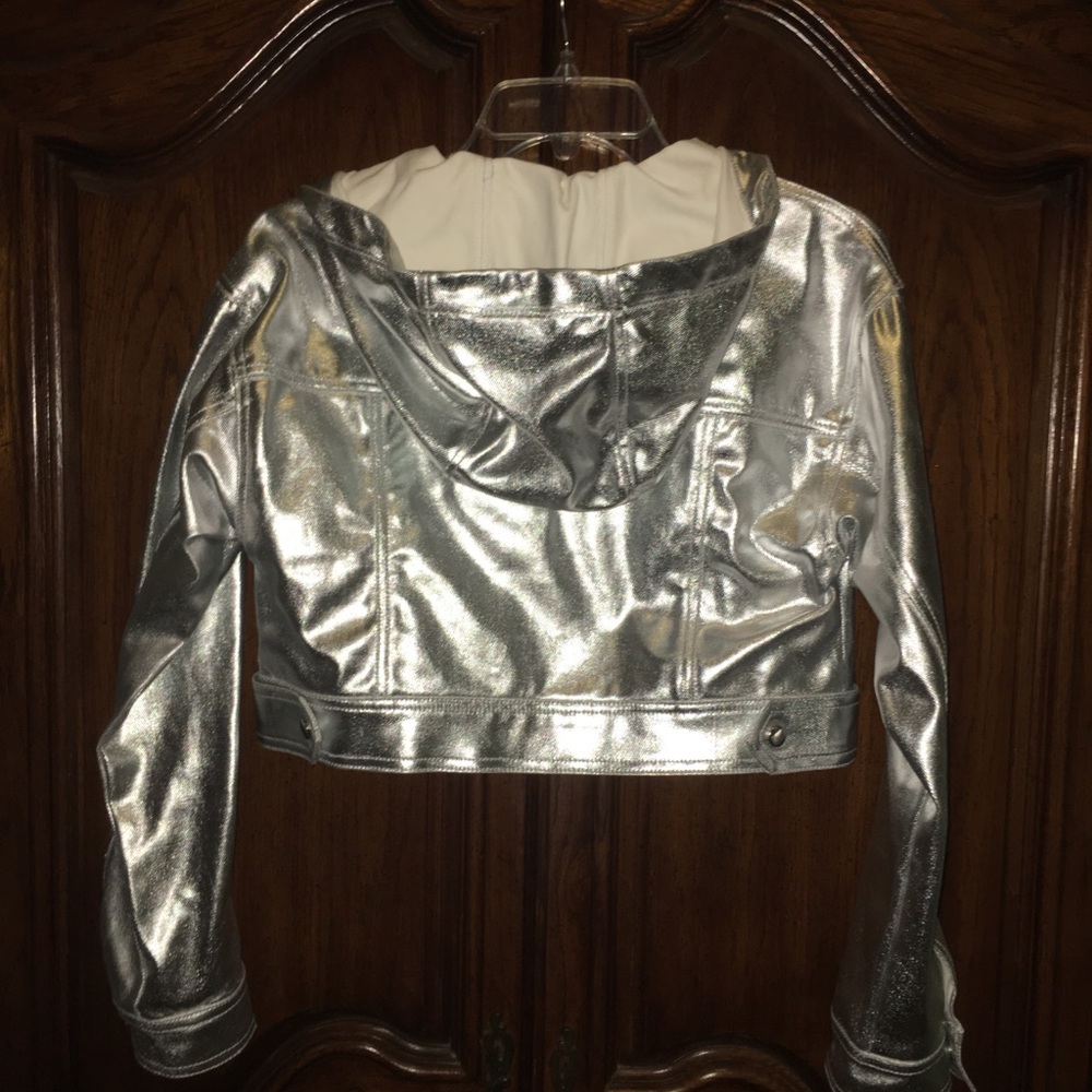 Cropped jacket - Picture 2 of 3